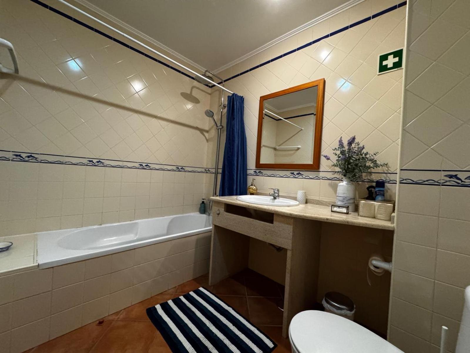 Charming Beach Apartment Armacao de Pera Luaran gambar